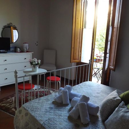 B&B Central Toma 2 몬테카티니테르메 외부 사진